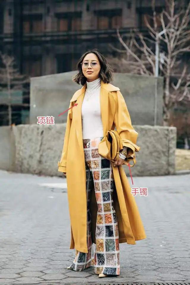 链、手镯但这3种配饰不能少！优雅又减龄AG真人游戏第一品牌过年回家可以不戴项(图9)